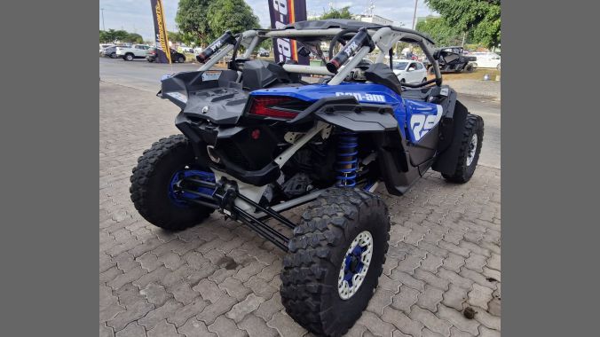 06 Maverick X3 Xrs