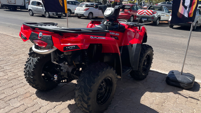 Outlander D