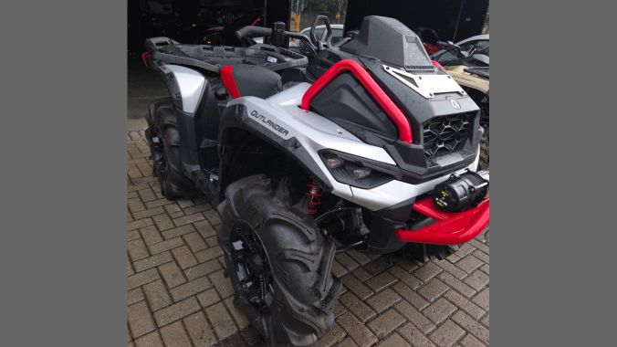 03 Outlander Xmr 1000R