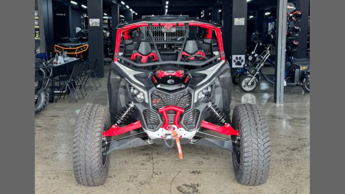 04 Maverick X3 Xrc