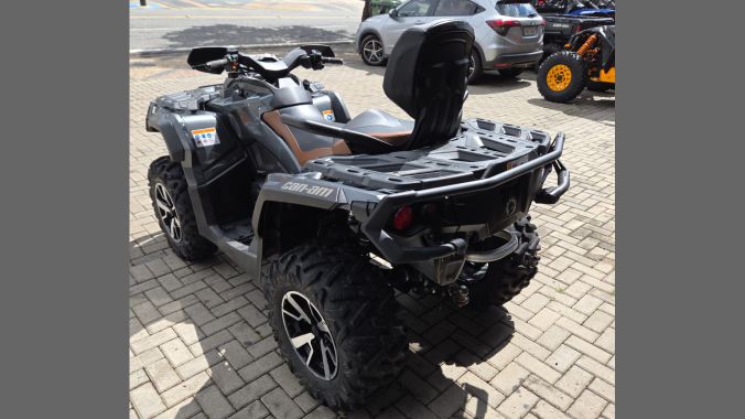 04 Outlander Max Limited 1.000R