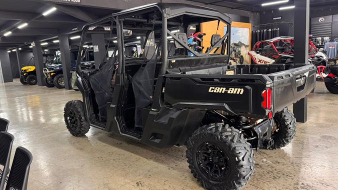 03 Defender Max HD8 DPS