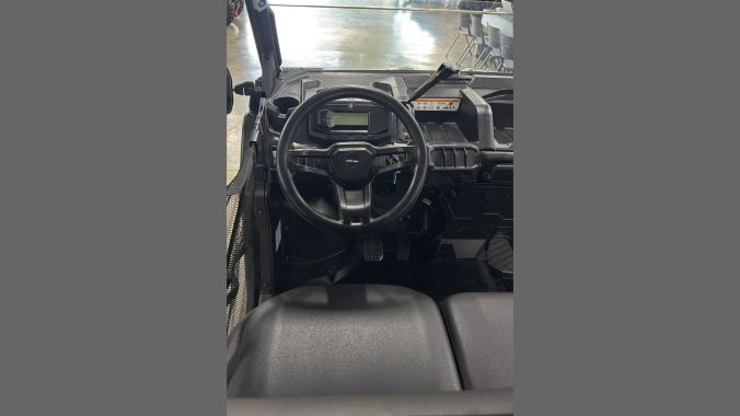 03 Can Am Defender DPS HD7 2024