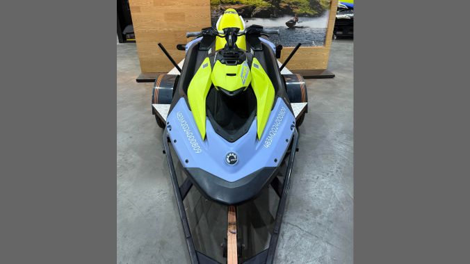 04 Sea Doo Spark Trixx 3Up – 2024